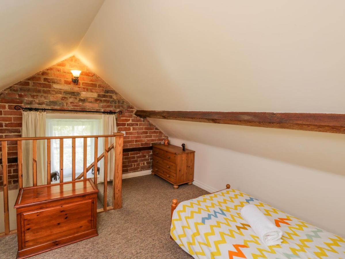 Parkfield Cottage Sturminster Marshall Екстериор снимка