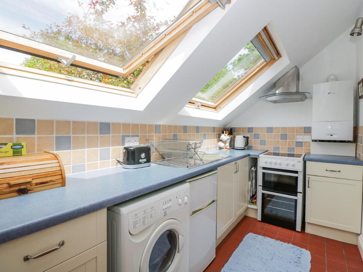 Parkfield Cottage Sturminster Marshall Екстериор снимка