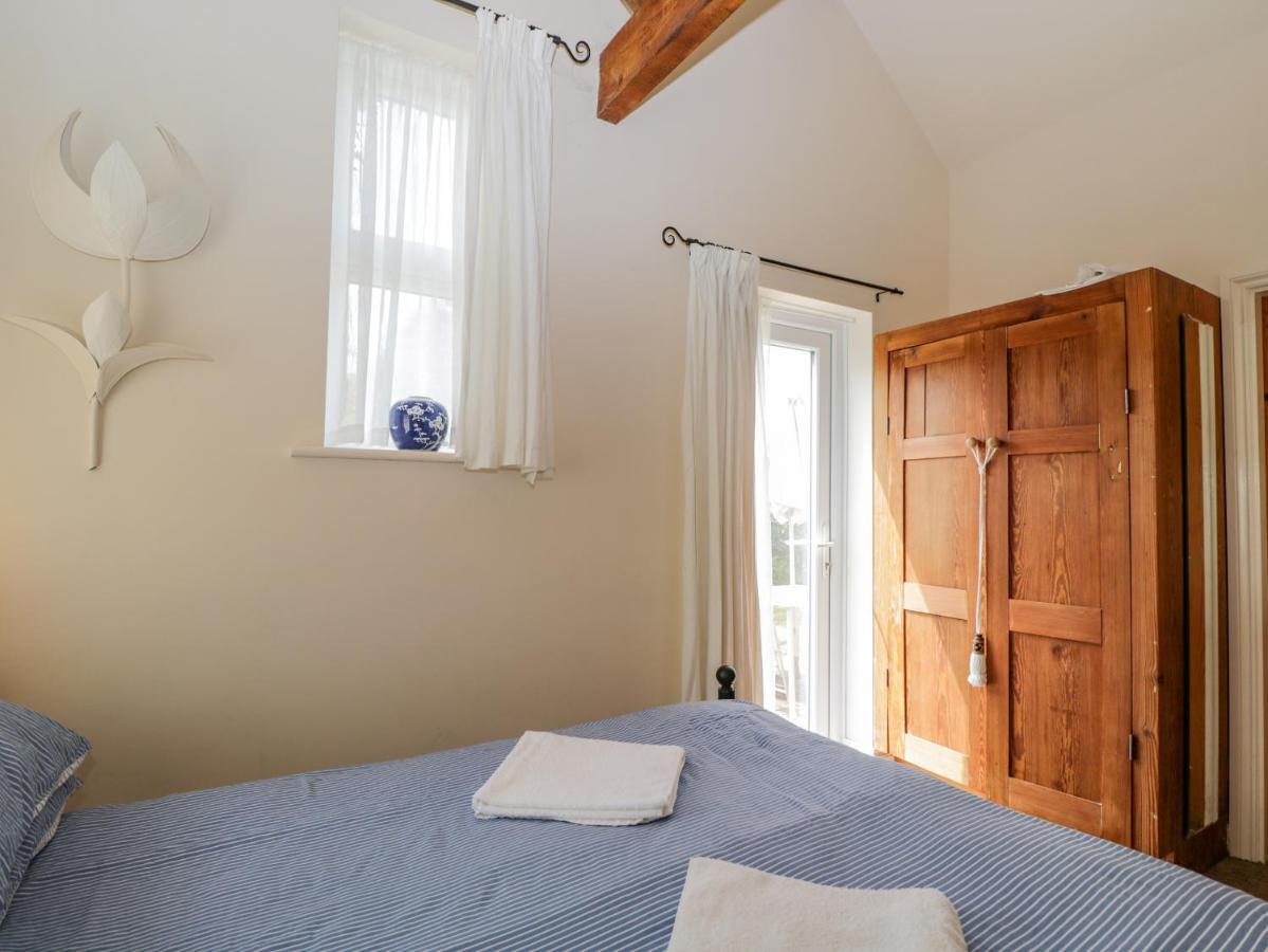 Parkfield Cottage Sturminster Marshall Екстериор снимка