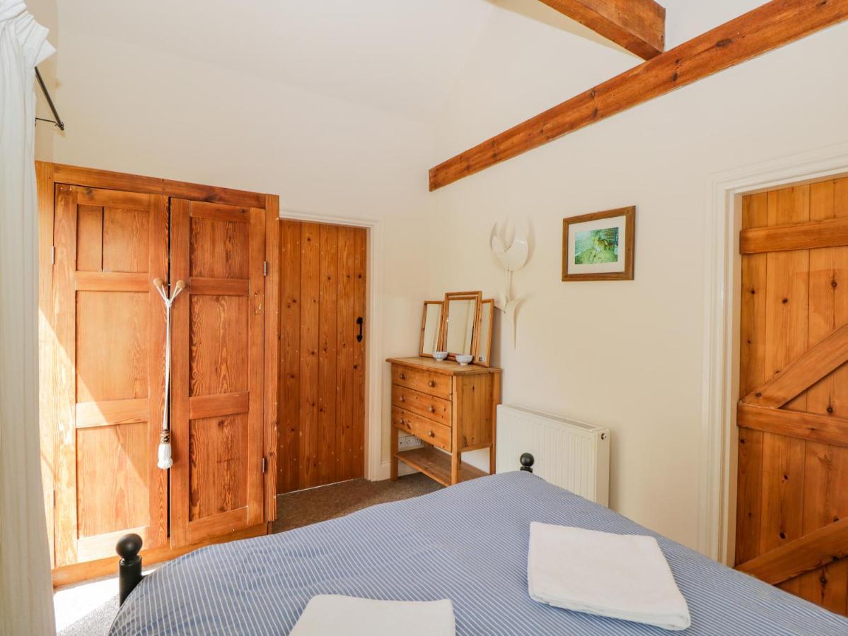 Parkfield Cottage Sturminster Marshall Екстериор снимка